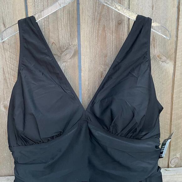 Torrid Swim Dress Wireless Asymmetrical One-Piece Black Short Swim Dress Size 3 - Picture 2 of 12